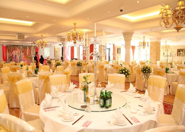 Imagen de los interiores del Hotel Dalat Edensee Lake Resort and Spa. Foto 11