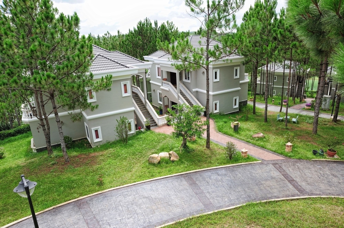 Imagen de la habitación del Hotel Dalat Edensee Lake Resort and Spa. Foto 9