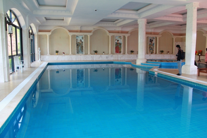 Imagen de la piscina del Hotel Dalat Edensee Lake Resort and Spa. Foto 16