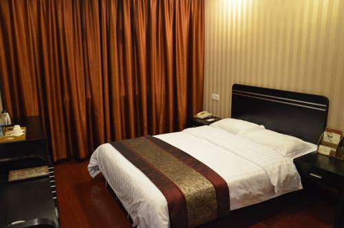 Imagen de la habitación del Hotel Dale Garden. Foto 6