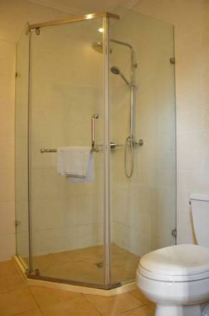 Imagen de la habitación del Hotel Dale Garden. Foto 7