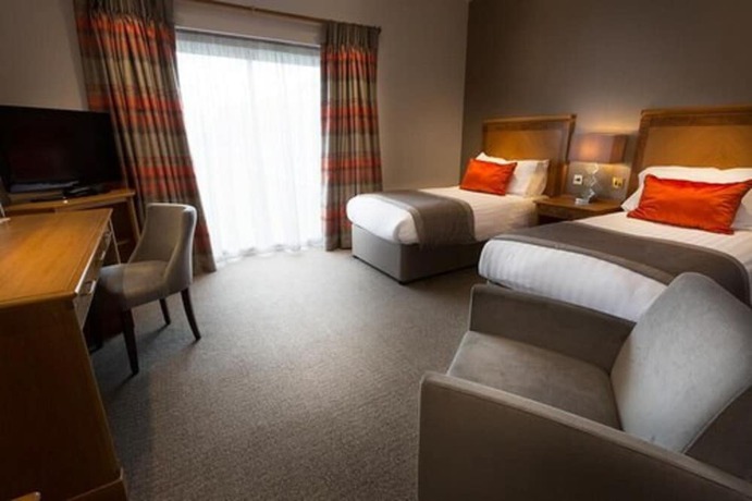 Imagen de la habitación del Hotel Dale Hill and Golf Club. Foto 5