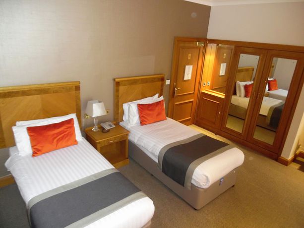 Imagen de la habitación del Hotel Dale Hill and Golf Club. Foto 12