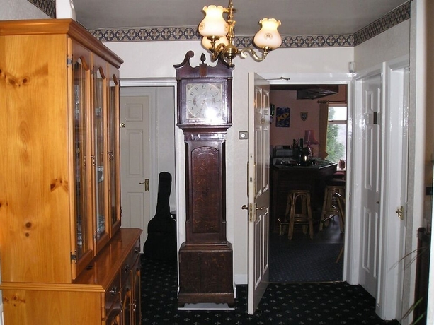 Imagen de los interiores del Hotel Dalesgate. Foto 17