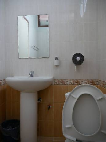 Imagen de la habitación del Hotel Dalha Renovtel. Foto 7