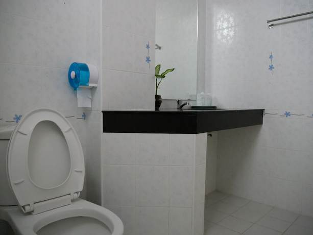 Imagen de la habitación del Hotel Dalha Renovtel. Foto 10