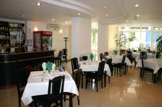 Imagen del bar/restaurante del Hotel Dali, Constanta. Foto 2