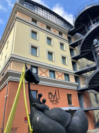 Imagen general del Hotel Dali H&ocirc;tel Montauban. Foto 9