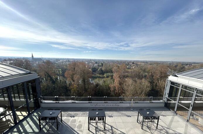 Imagen general del Hotel Dali H&ocirc;tel Montauban. Foto 35