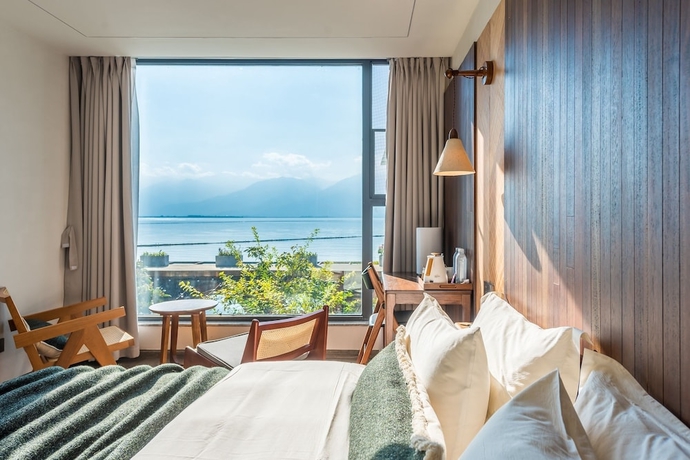 Imagen de la habitación del Hotel Dali Lanting Seaview Resort. Foto 8