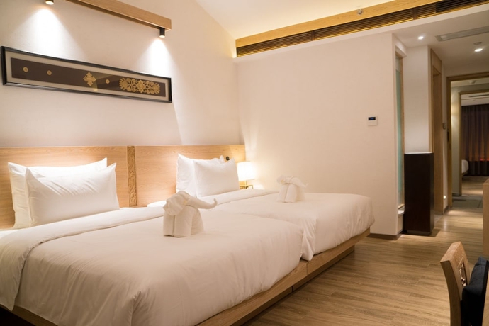 Imagen de la habitación del Hotel Dali Lridescent Clouds. Foto 8