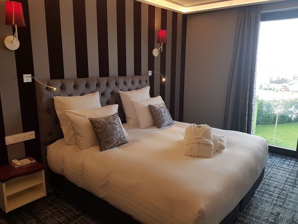 Imagen de la habitación del Hotel Dali Val D'Europe. Foto 9