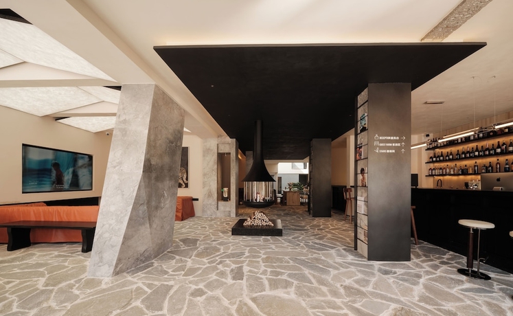 Imagen de los interiores del Hotel Dali Wolan Hidden Luxury - Coffee and Cocktails - Dali Ancient Town Branch - Complimentary Air. Foto 14
