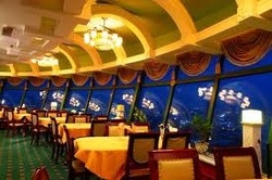 Imagen del bar/restaurante del Hotel Dalian Everbright. Foto 2