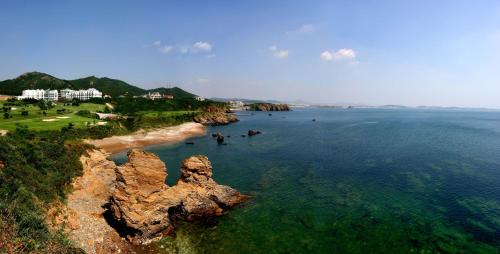 Imagen general del Hotel Dalian Jinshi International Convention Center. Foto 5