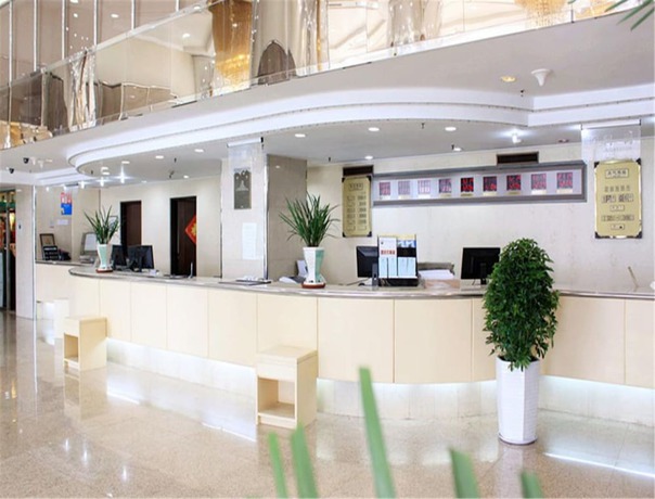 Imagen de los interiores del Hotel Dalian Royal. Foto 18
