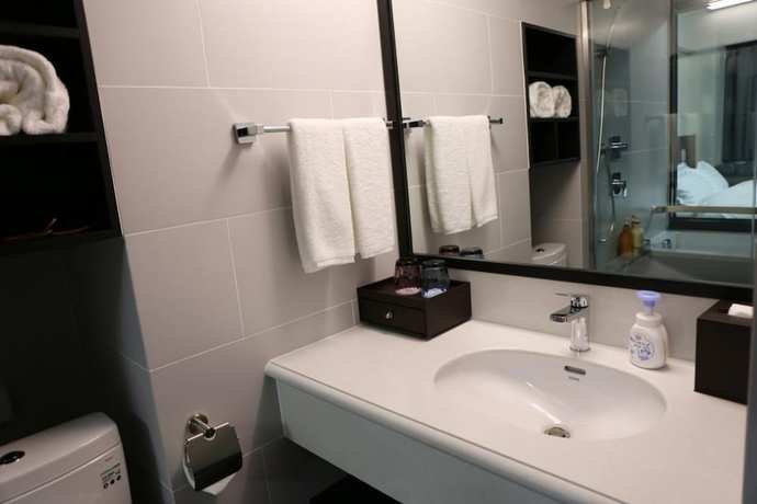 Imagen de la habitación del Hotel Dalian Royal. Foto 17