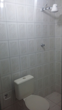 Imagen de la habitación del Hotel Dalias. Foto 10