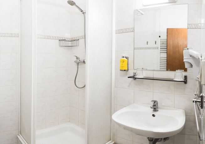 Imagen de la habitación del Hotel Dalimil. Foto 4