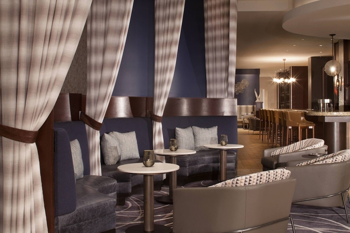 Imagen de los interiores del Hotel Dallas Marriott Downtown. Foto 17