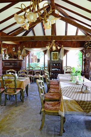 Imagen del bar/restaurante del Hotel Dallas Residence. Foto 5