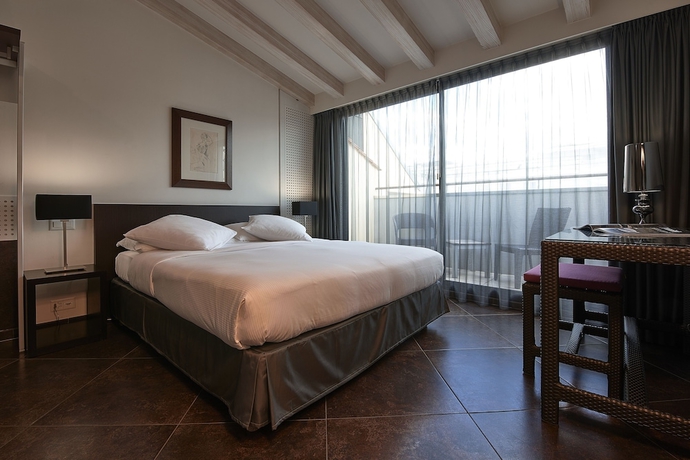 Imagen de la habitación del Hotel D'allèves. Foto 15