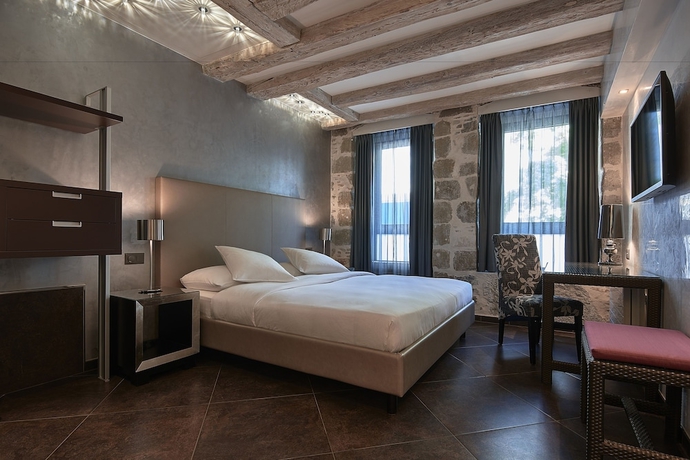 Imagen de la habitación del Hotel D'allèves. Foto 17