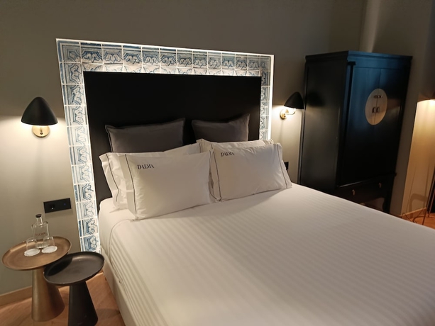 Imagen de la habitación del Hotel Dalma Baixa. Foto 3