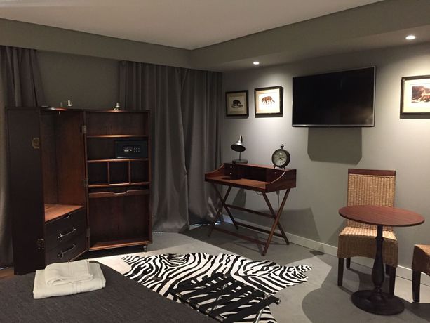 Imagen de los interiores del Hotel Dalma Old Town Suites. Foto 5