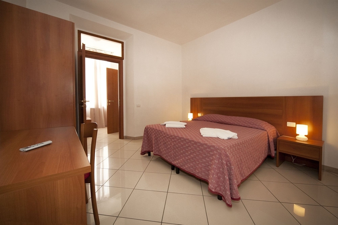 Imagen de la habitación del Hotel Dalmazia. Foto 15