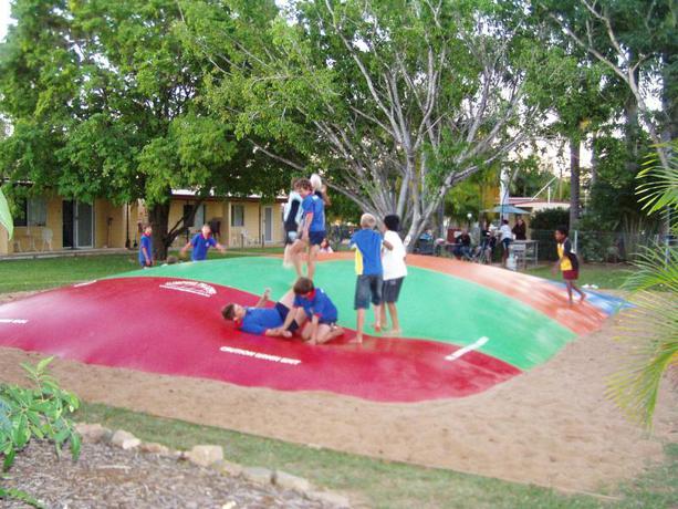 Imagen general del Hotel Dalrymple Tourist Van Park. Foto 2