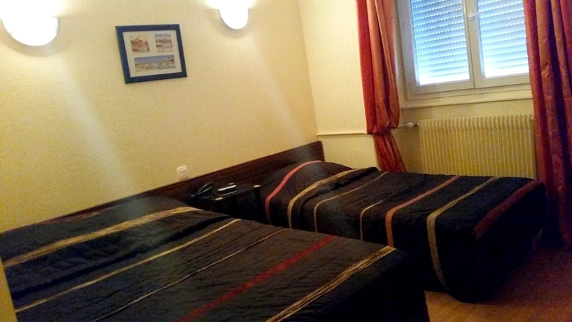 Imagen de la habitación del Hotel D'alsace, Villeurbanne. Foto 10