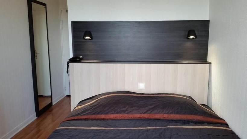Imagen de la habitación del Hotel D'alsace, Villeurbanne. Foto 12
