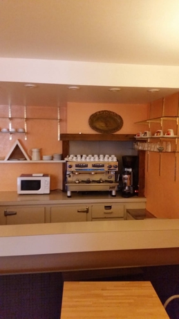 Imagen del bar/restaurante del Hotel D'alsace, Villeurbanne. Foto 3