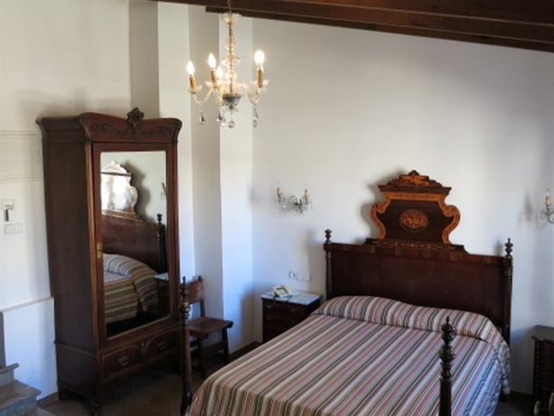 Imagen de la habitación del Hotel Dalt Murada. Foto 6