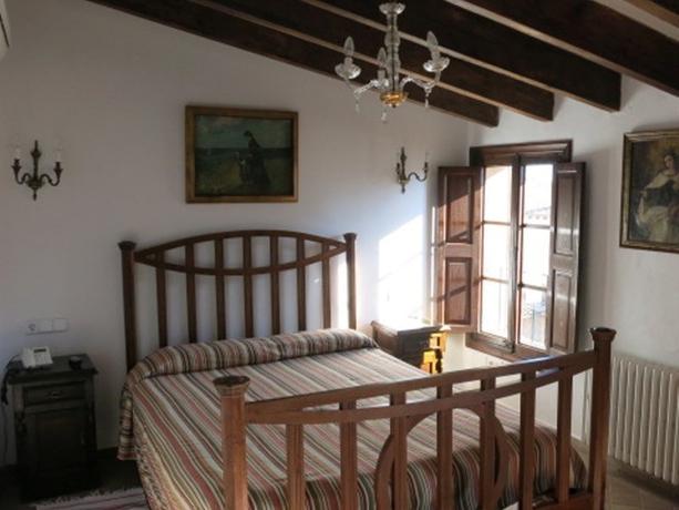 Imagen de la habitación del Hotel Dalt Murada. Foto 7