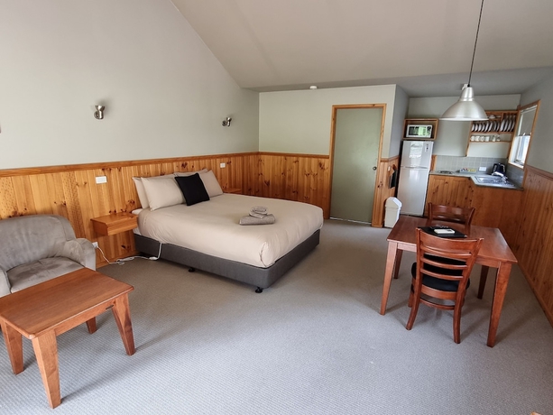 Imagen de la habitación del Hotel D'altons Studios. Foto 8