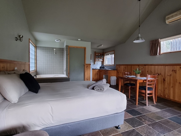 Imagen de la habitación del Hotel D'altons Studios. Foto 9