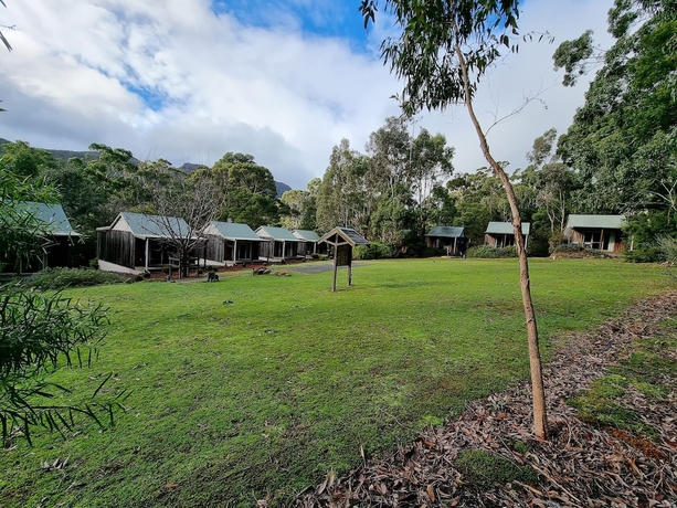 Imagen de los exteriores del Hotel D'altons Studios. Foto 16