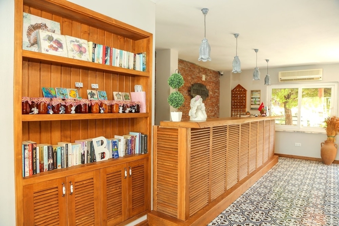 Imagen de los interiores del Hotel Dalyan Basar. Foto 17