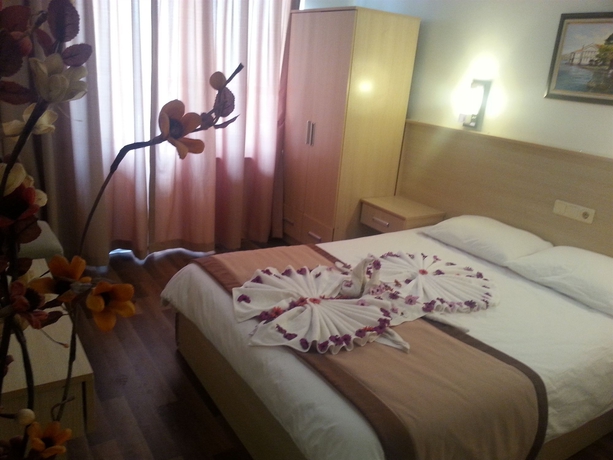 Imagen de la habitación del Hotel Dalyan Caria Royal. Foto 4