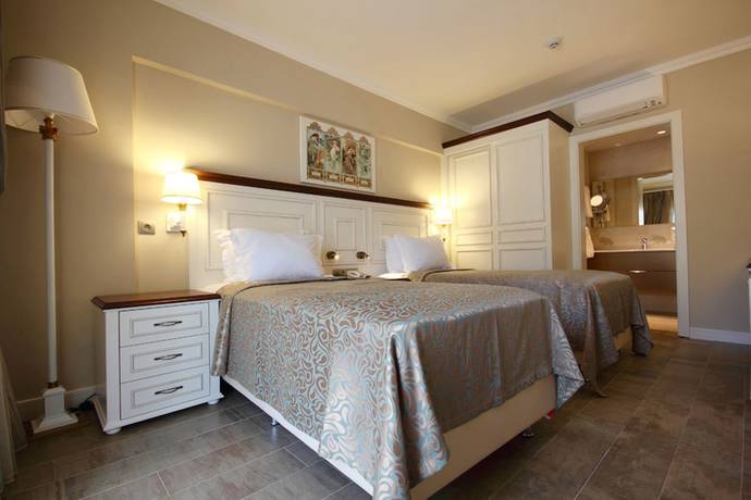 Imagen de la habitación del Hotel Dalyan Resort SPA. Foto 10