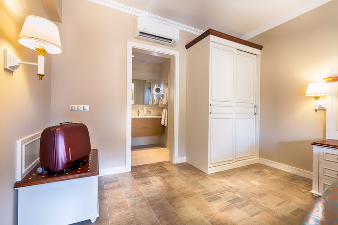 Imagen de la habitación del Hotel Dalyan Resort SPA. Foto 17