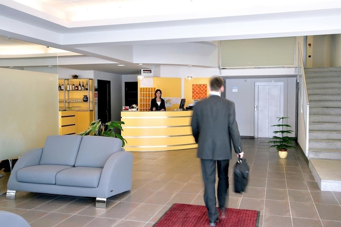 Imagen de los interiores del Hotel Dama, Fossano. Foto 17