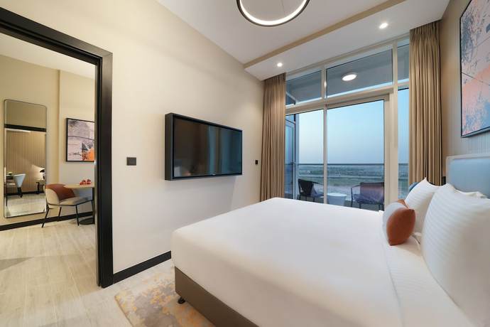 Imagen de la habitación del Hotel Damac Hills 2 Hotel, an Edge by Rotana. Foto 11