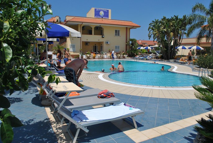 Imagen general del Hotel Damanse. Foto 1