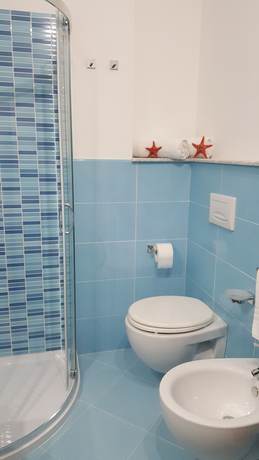 Imagen de la habitación del Hotel Damanse. Foto 8