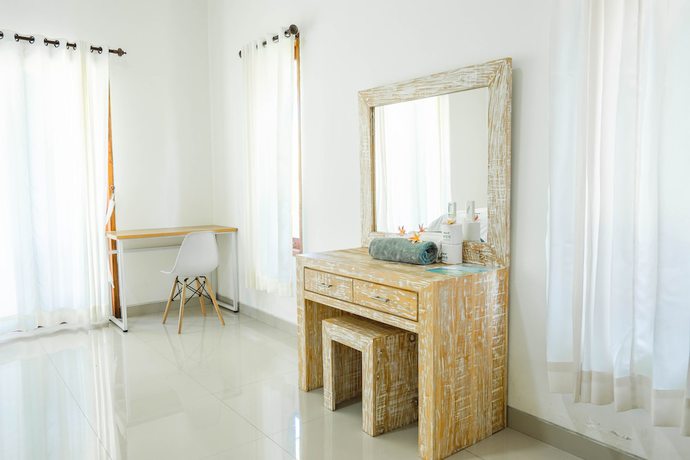 Imagen de la habitación del Hotel Damar Sanjaya Uttama. Foto 16