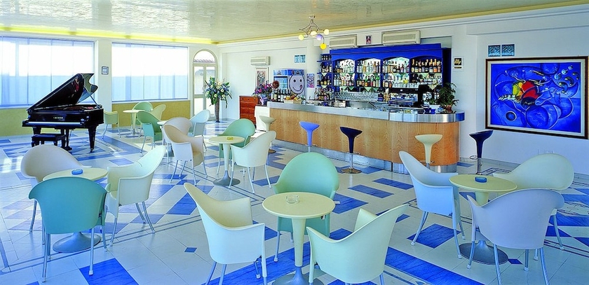 Imagen de los interiores del Hotel D'amato. Foto 14