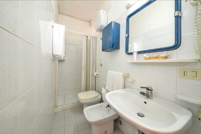 Imagen de la habitación del Hotel D'amato. Foto 12